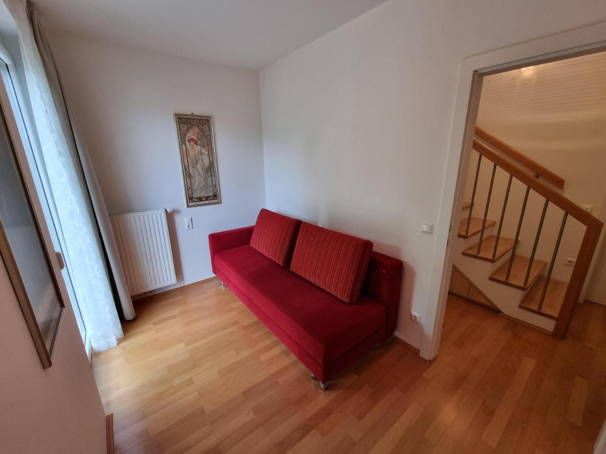 Sekirn Maisonette Wohnung Woerthersee מראה חיצוני תמונה