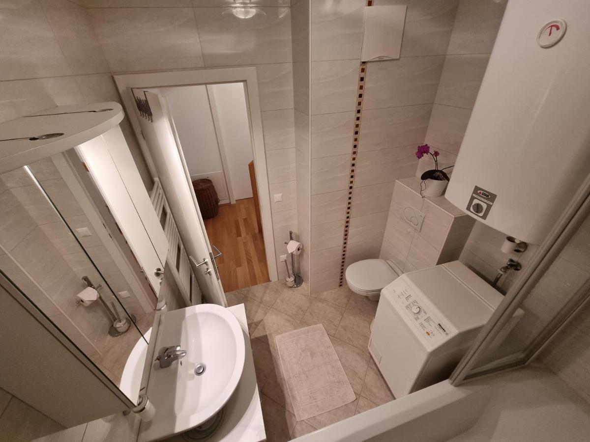Sekirn Maisonette Wohnung Woerthersee מראה חיצוני תמונה